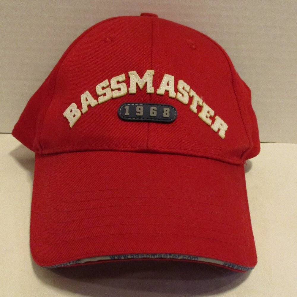 Bass Master Hat 1997 Men Adjustable Back K Products Red White Black Fishing Hat